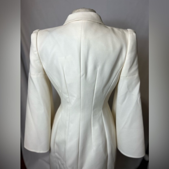 Fendi cream runway Double breasted wool Twill coat EU42/US6 - Picture 5 of 11